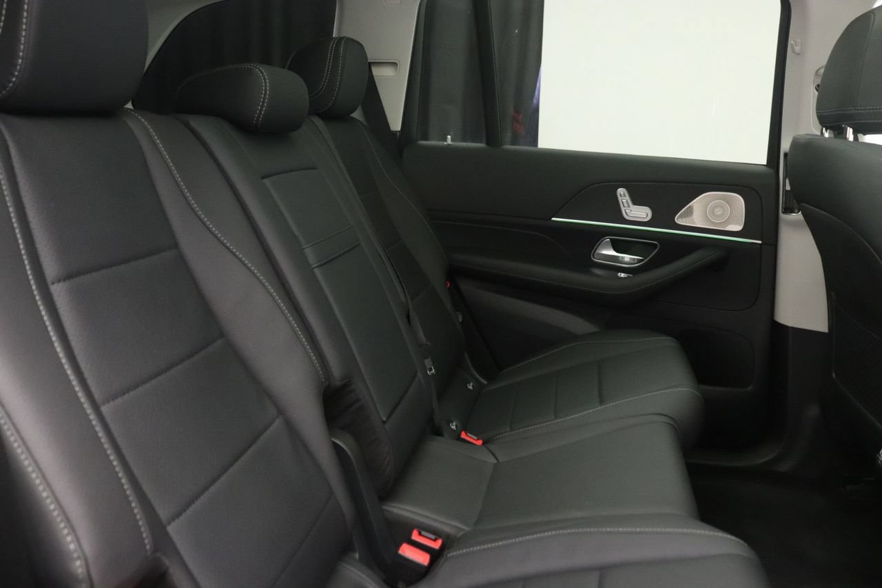 New 2026 Mercedes-Benz GLS 450 4MATIC image 15
