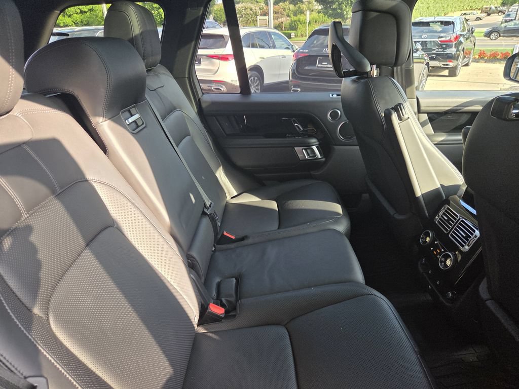 Used 2020 Land Rover Range Rover HSE AWD/4WD image 35