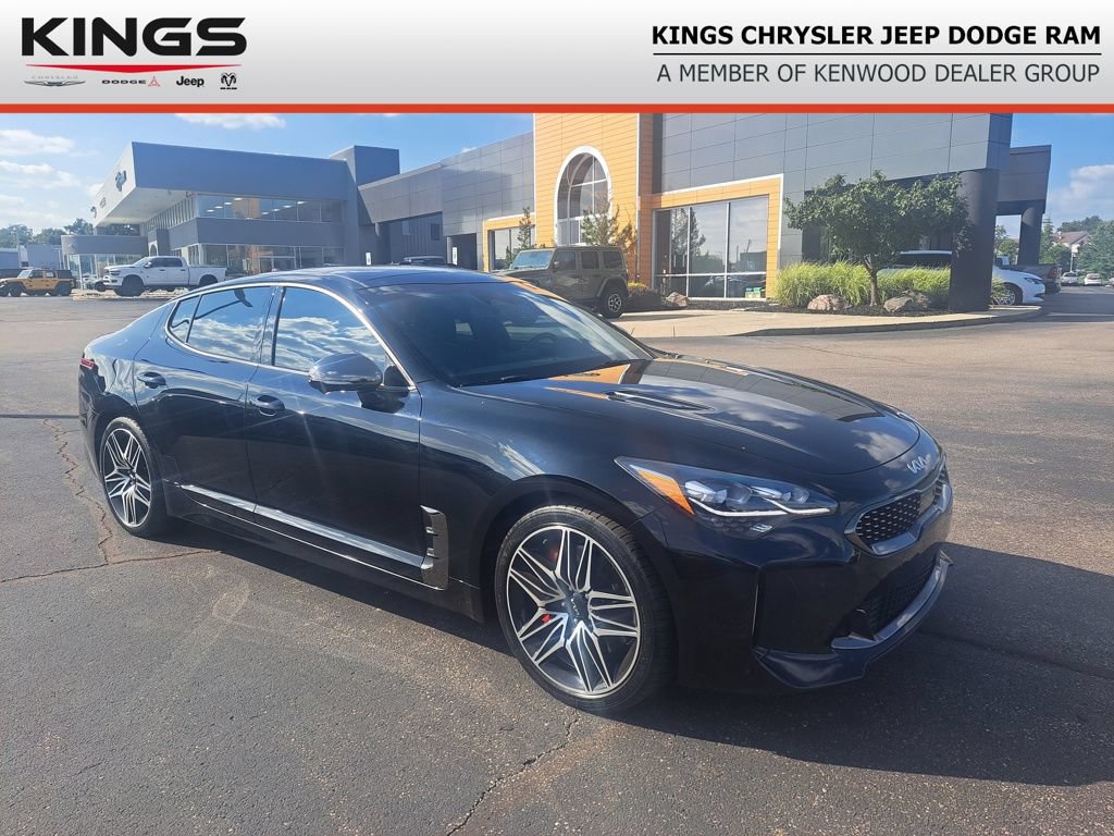Used 2022 Kia Stinger GT2