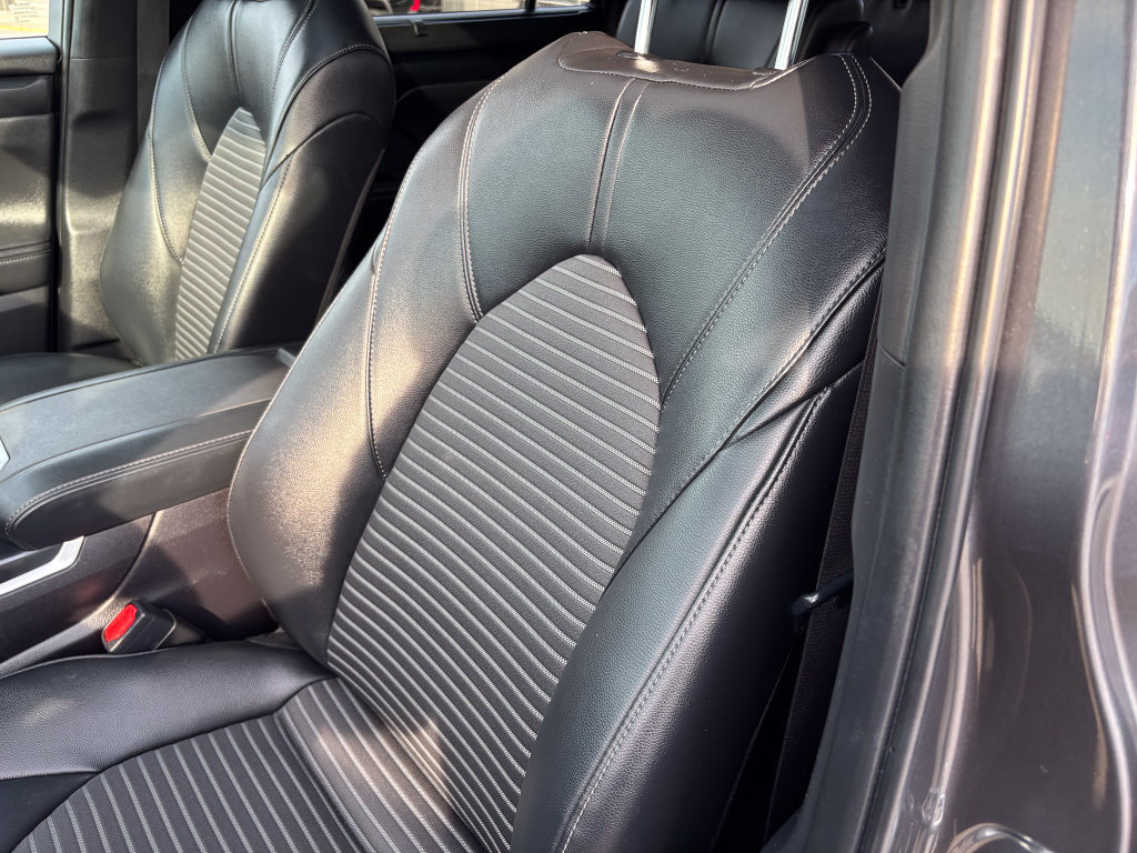 Certified 2025 Toyota Highlander XSE AWD/4WD image 19