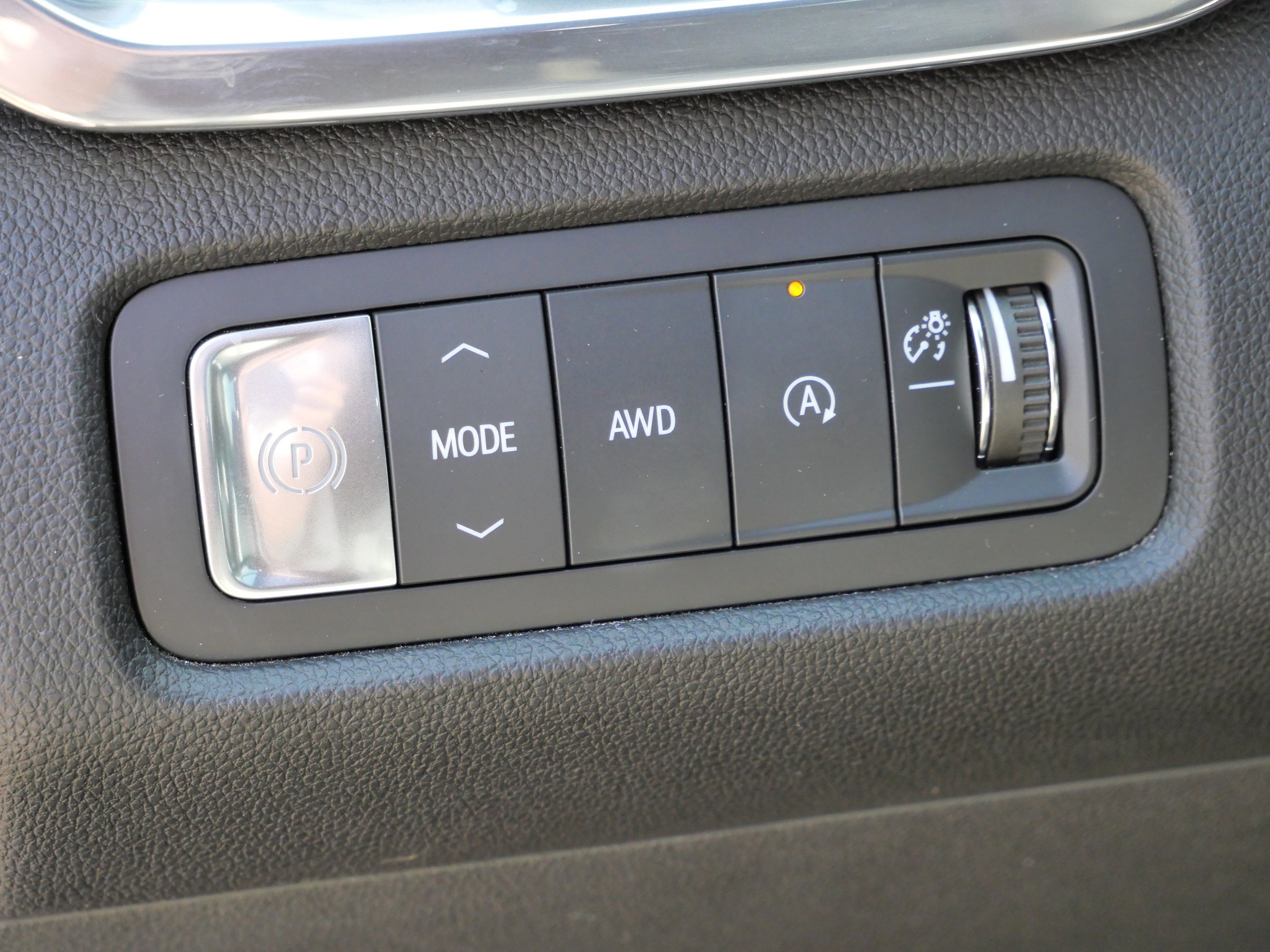 Used 2024 GMC Acadia Denali w/ Super Cruise Package image 19