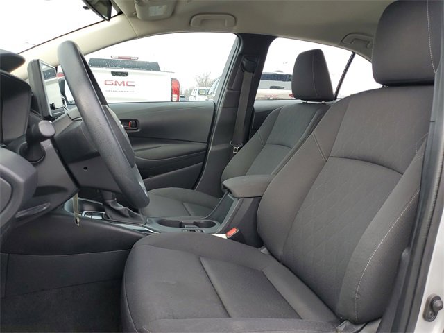 Used 2024 Toyota Corolla LE image 18