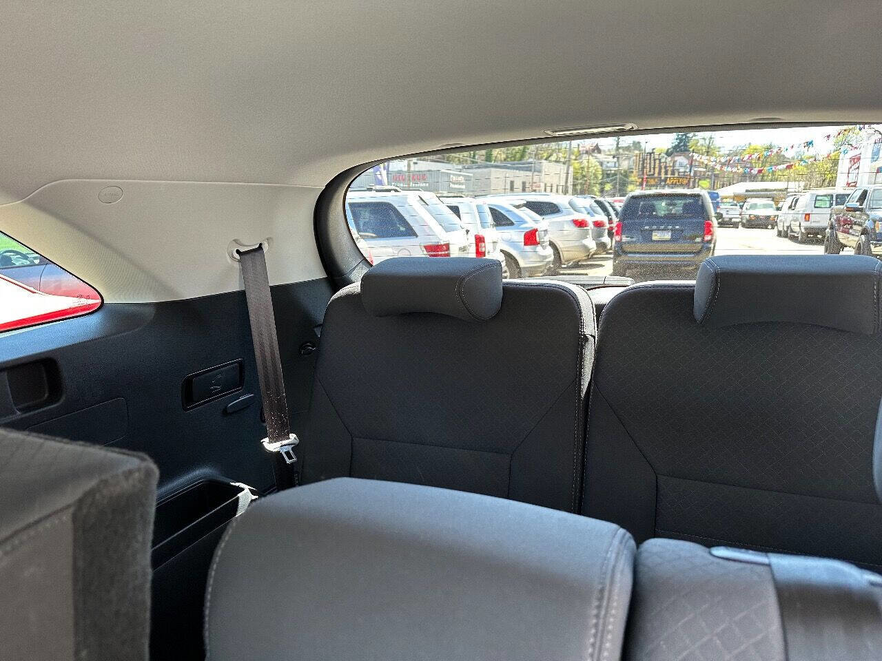 Used 2019 Kia Sorento LX w/ LX Convenience Package image 11