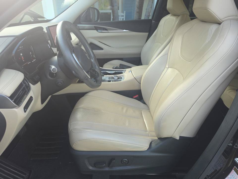 Used 2024 INFINITI QX60 Luxe FWD image 8