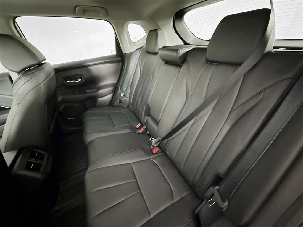 Used 2025 Acura ADX AWD image 24
