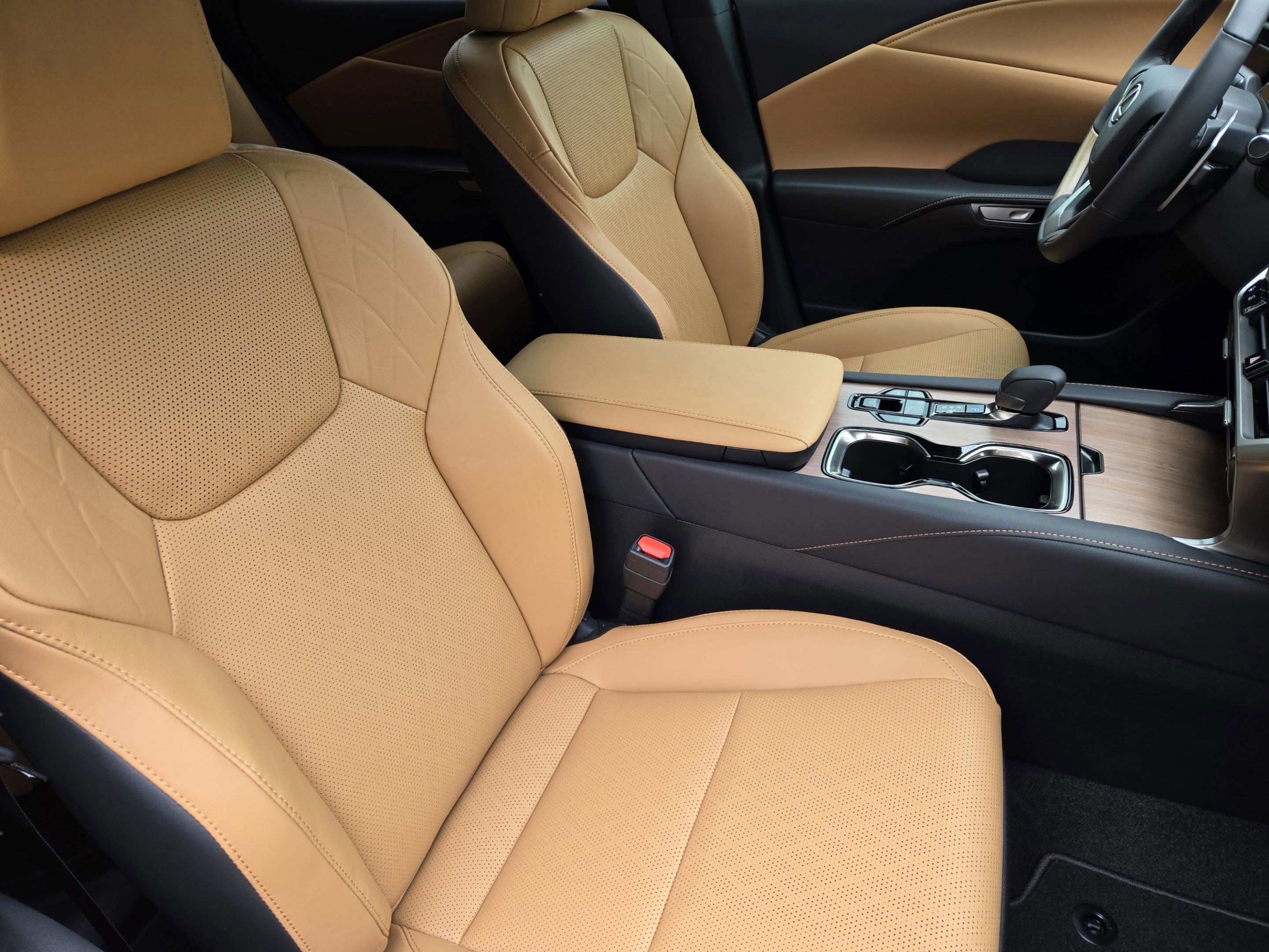 New 2026 Lexus RX 350h AWD/4WD image 6