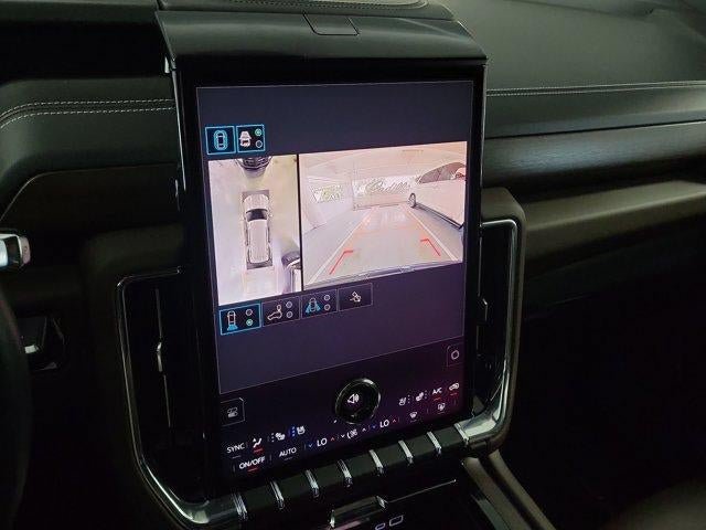 Used 2025 GMC Yukon Denali Ultimate w/ LPO, Floor Liner Package AWD/4WD image 28