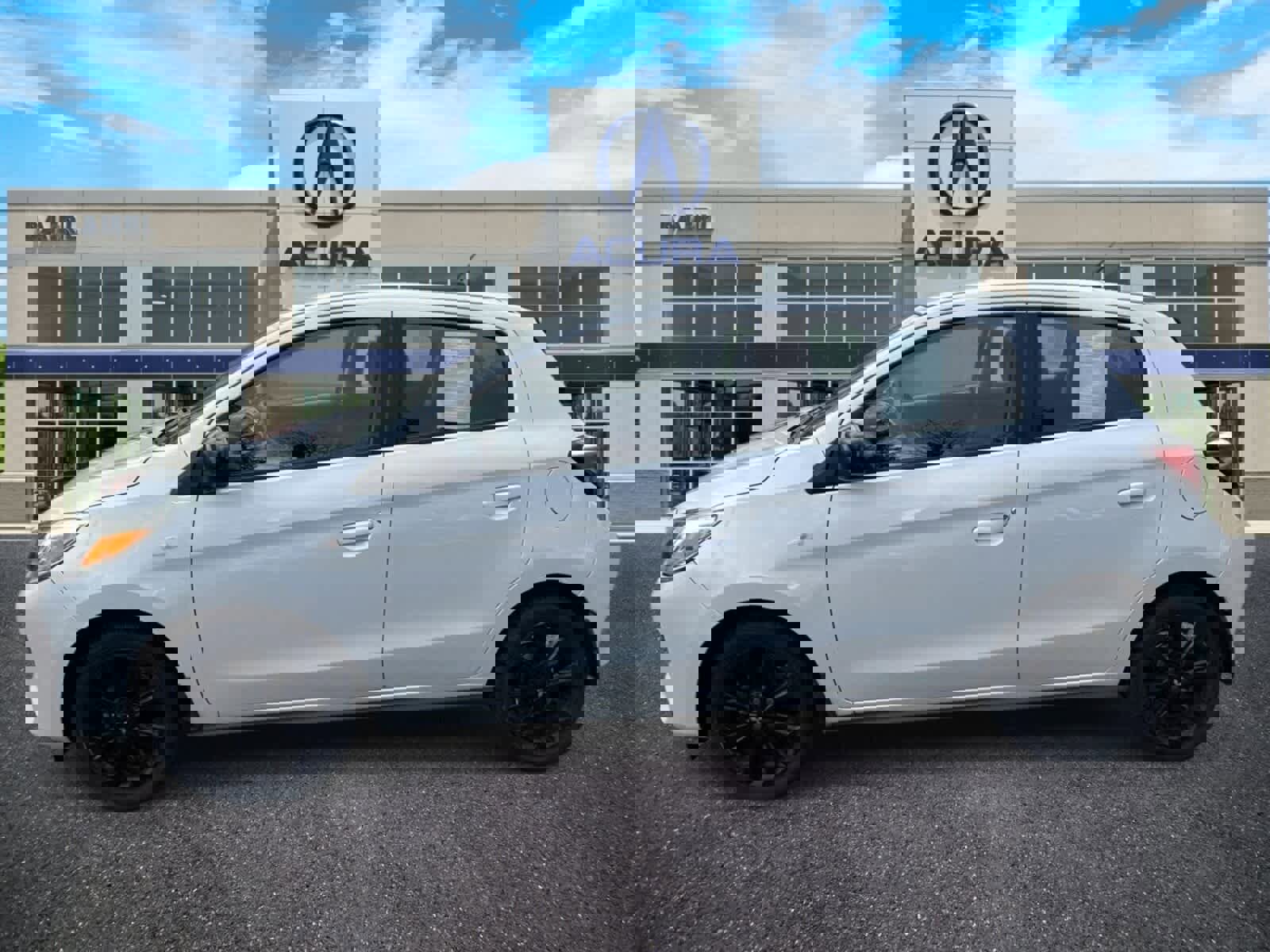 Used 2022 Mitsubishi Mirage Black Edition image 2