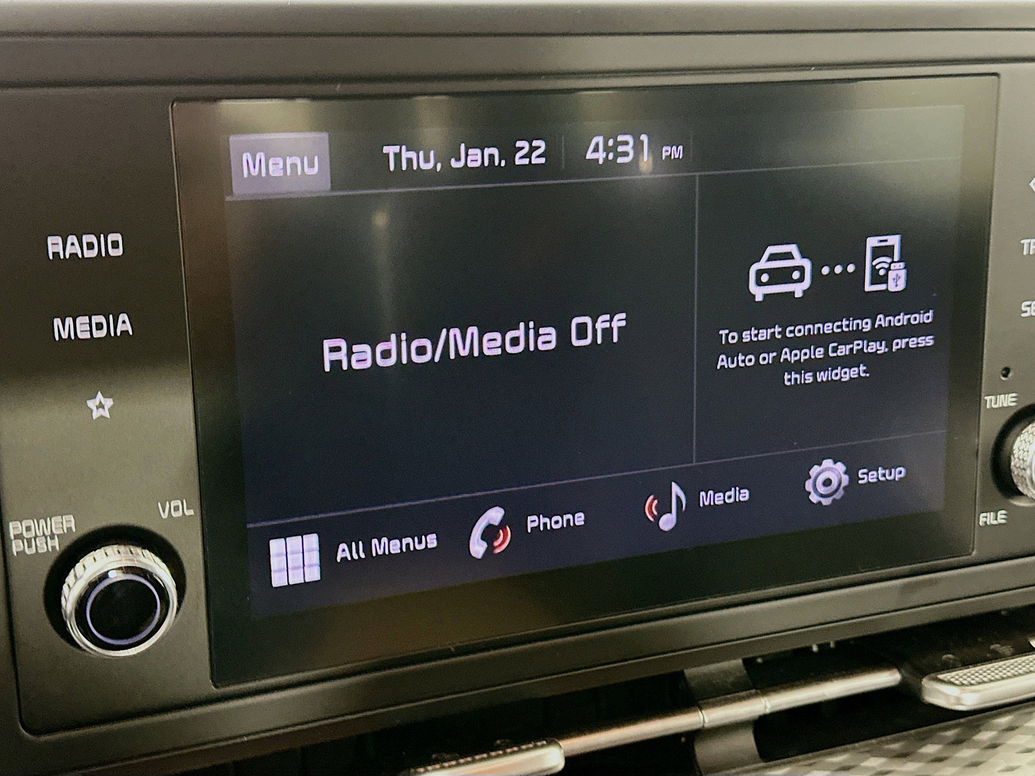 Used 2024 Kia Carnival LX image 21