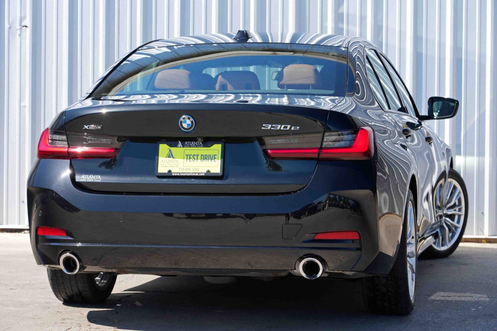 Used 2023 BMW 330e xDrive w/ Premium Package image 4