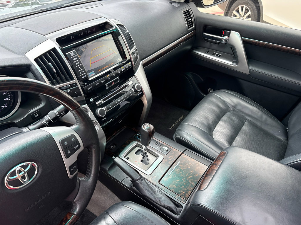 Used 2015 Toyota Land Cruiser AWD/4WD image 16