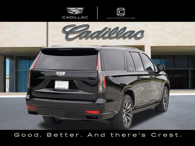 Used 2023 Cadillac Escalade ESV Sport w/ Touring Package image 3