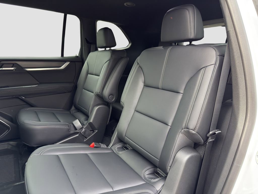 New 2026 GMC Acadia Elevation w/ Elevation Premium Package AWD/4WD image 10
