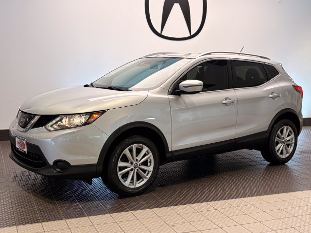 Used 2019 Nissan Rogue Sport SV AWD/4WD image 2