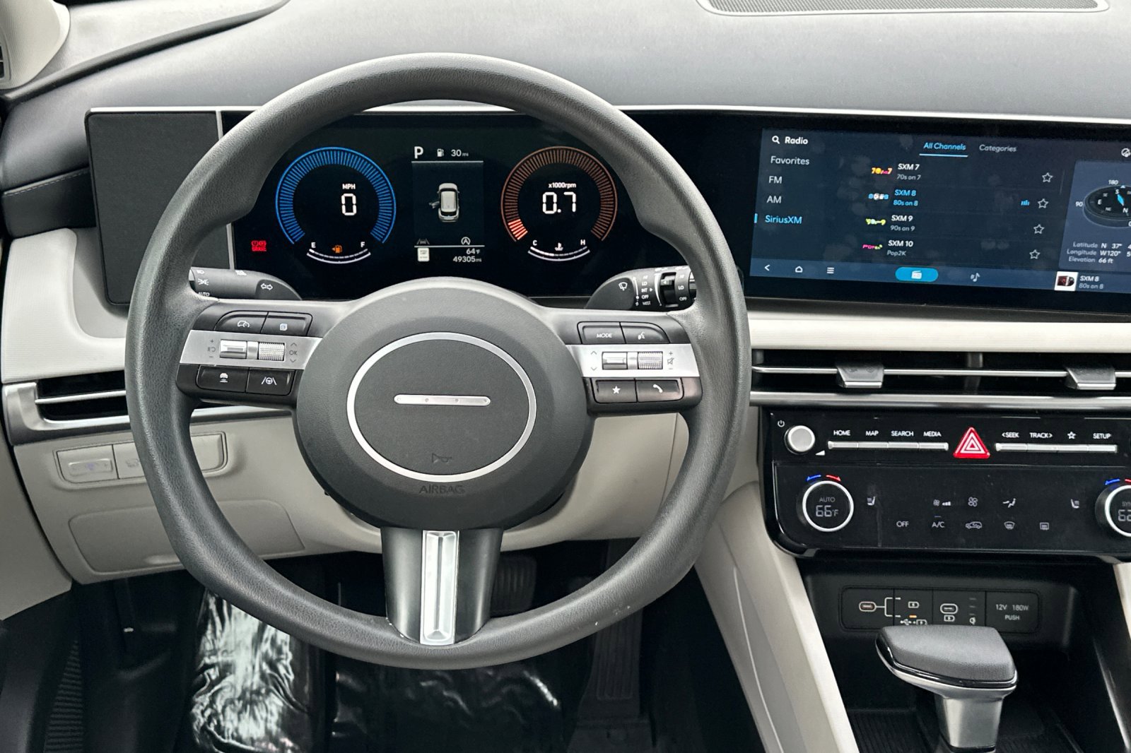 Used 2025 Hyundai Tucson SEL image 14