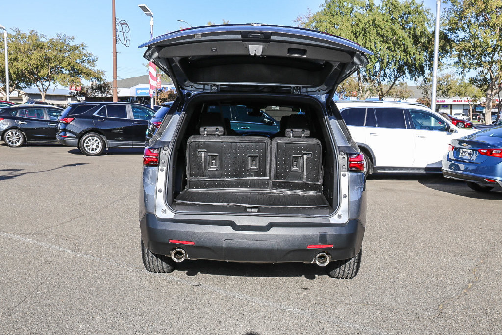 Certified 2023 Chevrolet Traverse LT FWD image 54