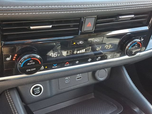 Certified 2023 Nissan Rogue SL w/ SL Premium Package AWD/4WD image 17