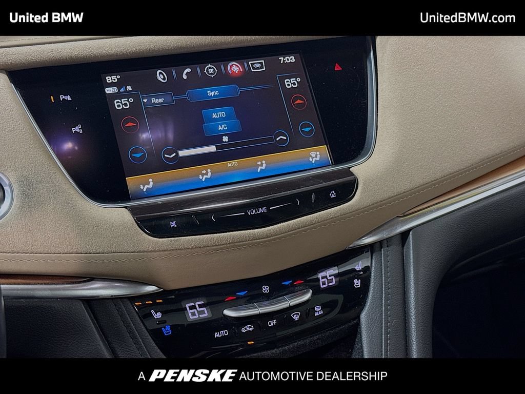 Used 2018 Cadillac XT5 Platinum w/ Driver Assist Package AWD/4WD image 11