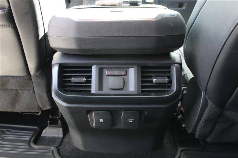 Used 2022 Ford F150 Raptor w/ Equipment Group 801A High AWD/4WD image 27
