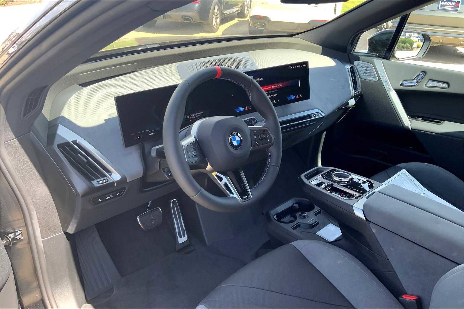 New 2026 BMW iX M70 image 8