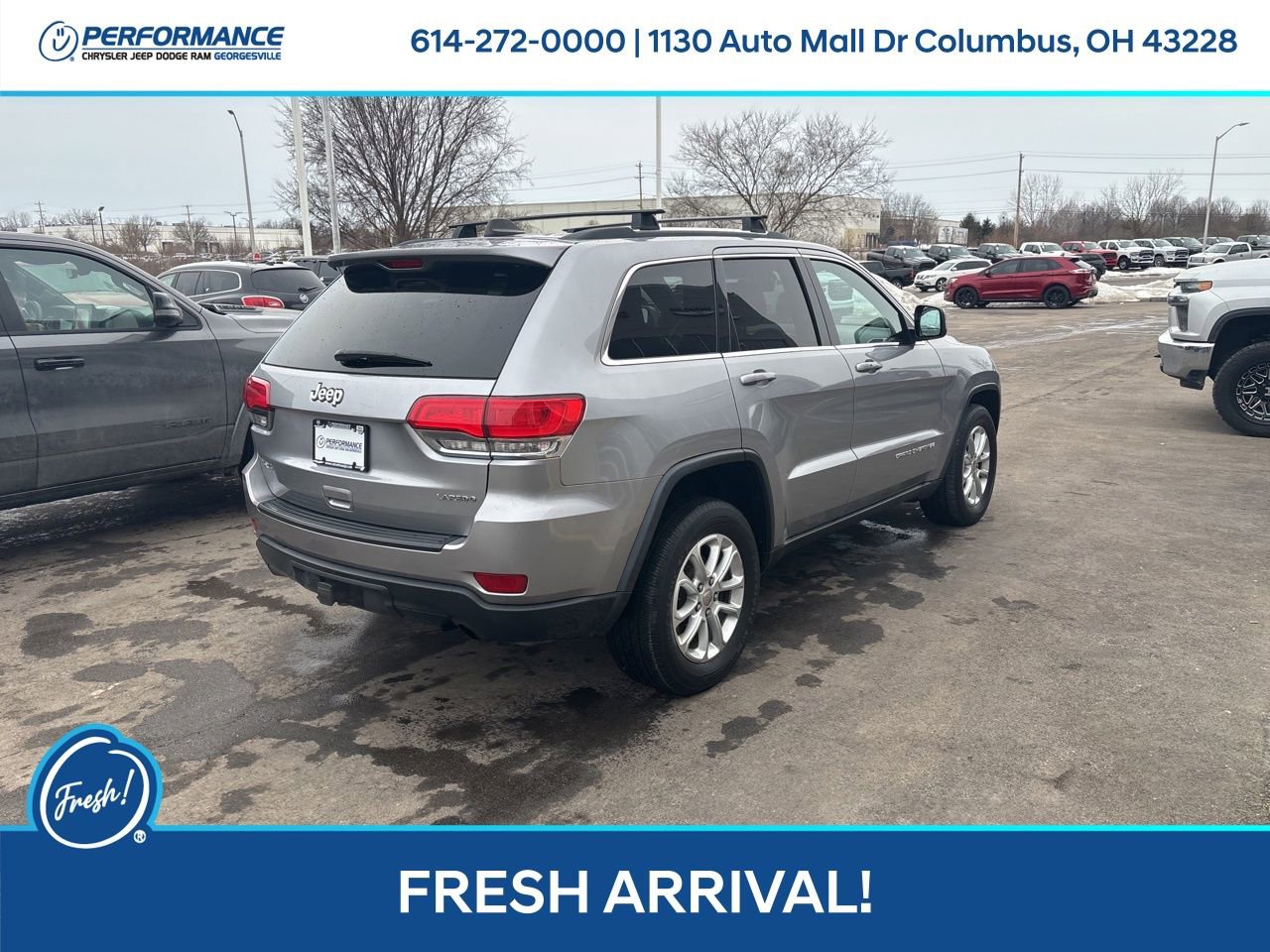 Used 2014 Jeep Grand Cherokee Laredo w/ 18" Wheel & 8.4" Radio Group image 4