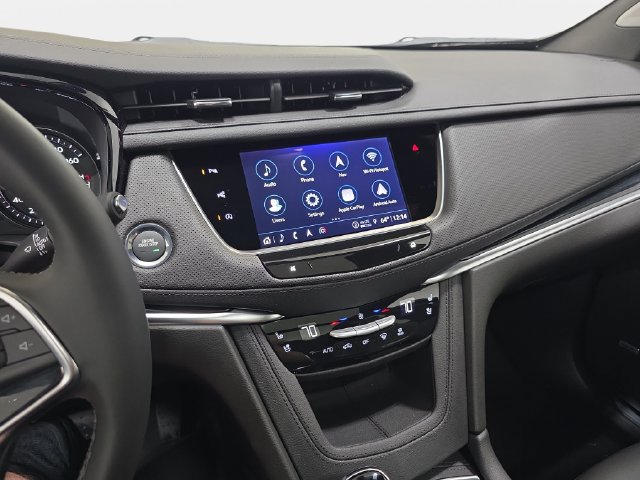 New 2026 Cadillac XT5 Premium Luxury w/ Driver Assist Package FWD image 17