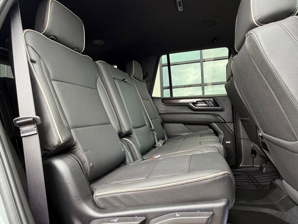 Used 2026 GMC Yukon Elevation w/ LPO, Floor Liner Package image 22