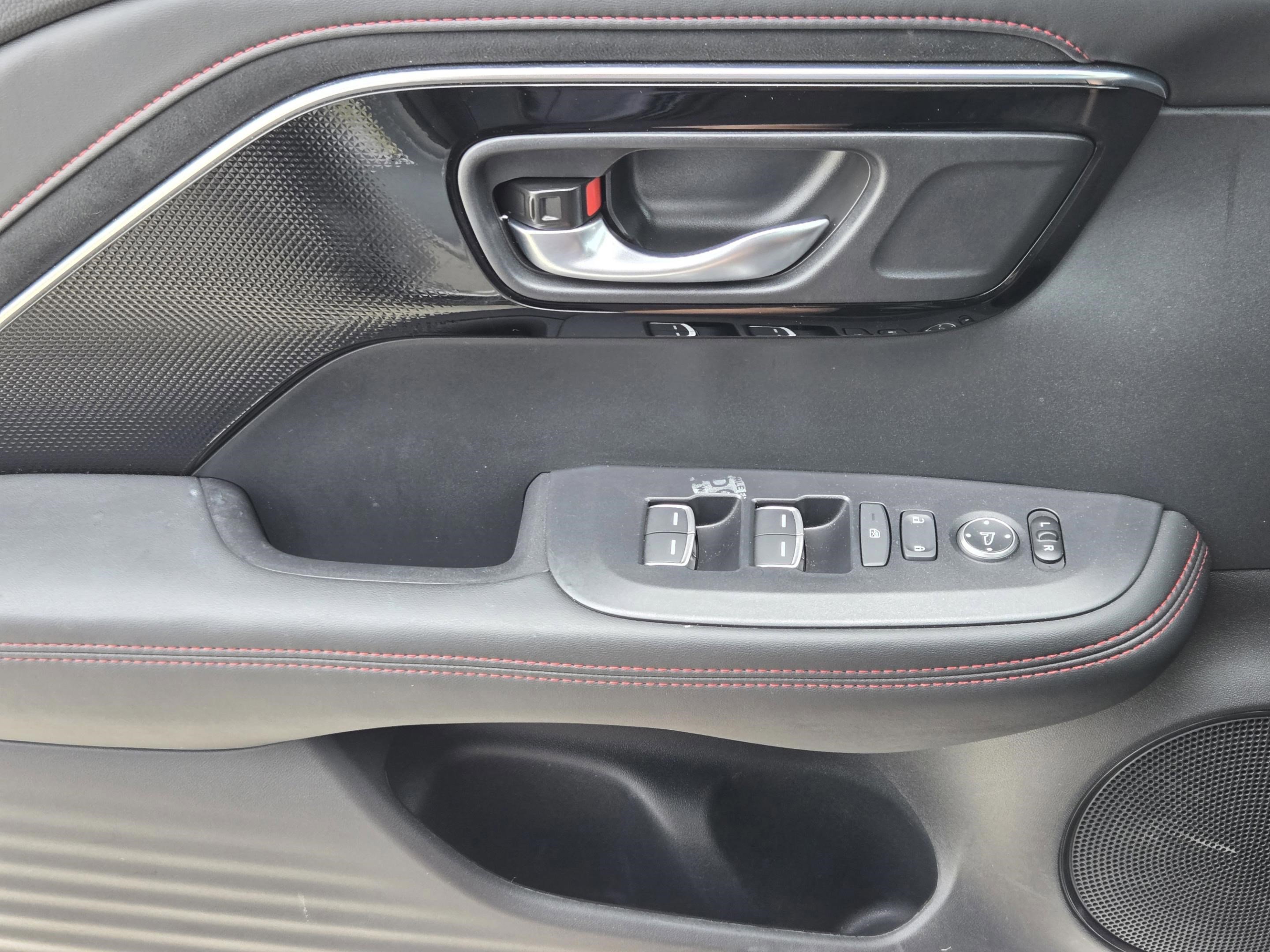 Used 2025 Acura ADX A-Spec AWD/4WD image 16