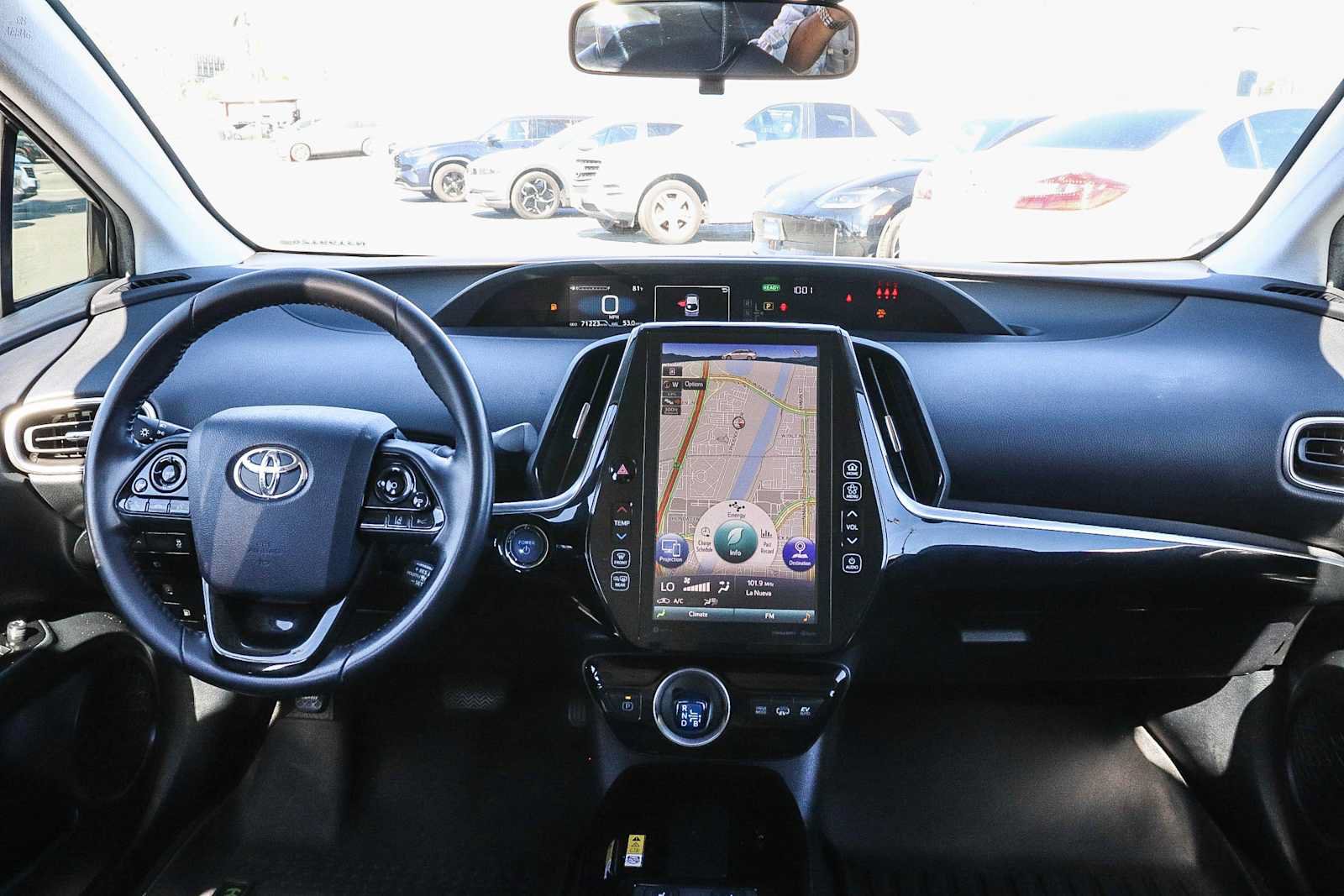 Used 2022 Toyota Prius Prime XLE FWD image 18