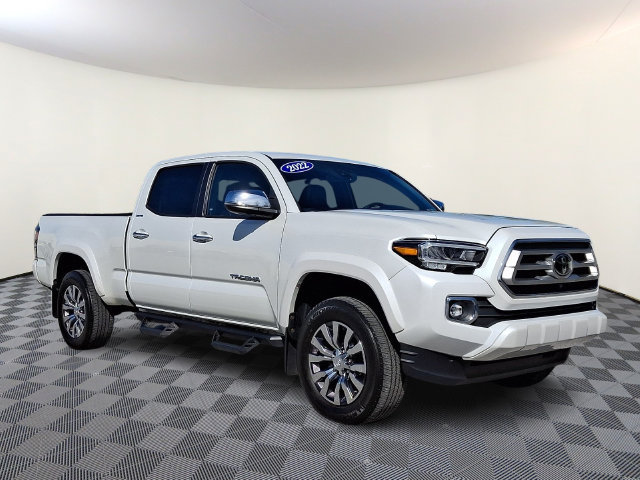 Used 2022 Toyota Tacoma Limited AWD/4WD image 1