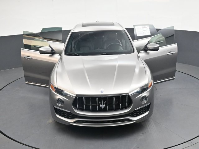 Used 2022 Maserati Levante GT AWD/4WD image 37