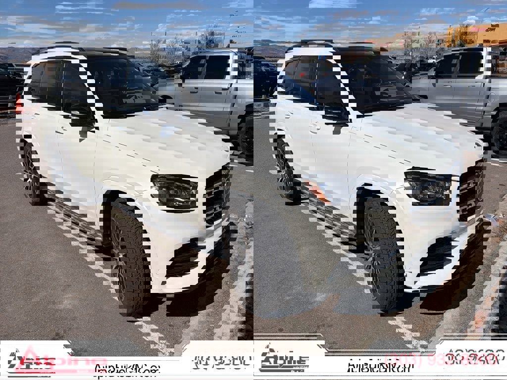 Used 2023 Mercedes-Benz GLS 580 4MATIC image 3