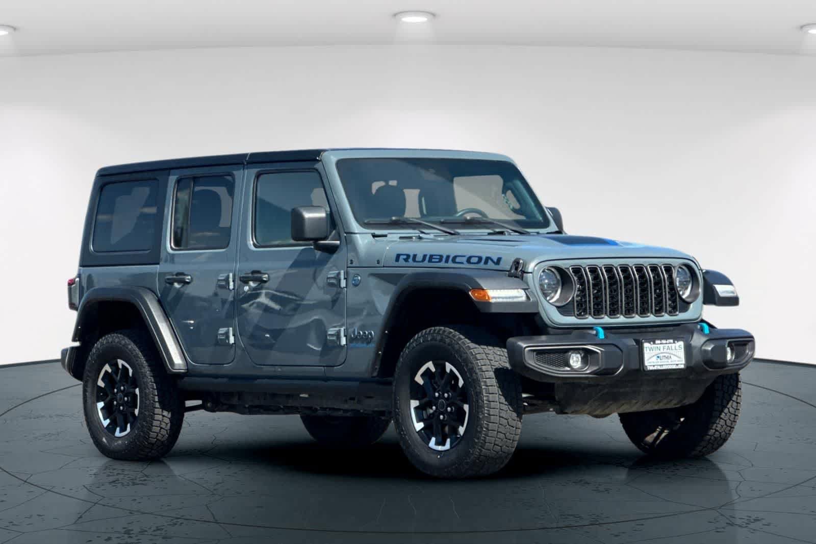 Used 2024 Jeep Wrangler Unlimited Rubicon 4xe AWD/4WD image 5