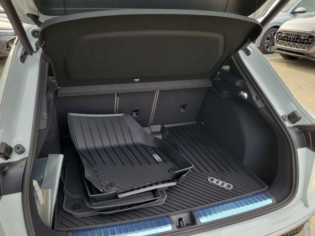New 2026 Audi Q3 quattro 2.0T AWD/4WD image 30