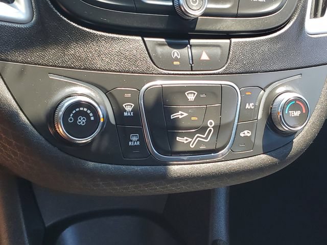 Used 2024 Chevrolet Malibu LS w/ Driver Confidence Package FWD image 30