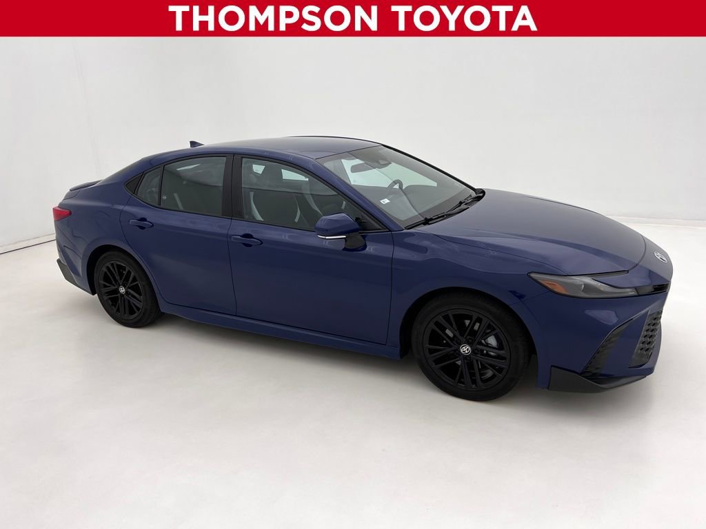 Used 2025 Toyota Camry SE