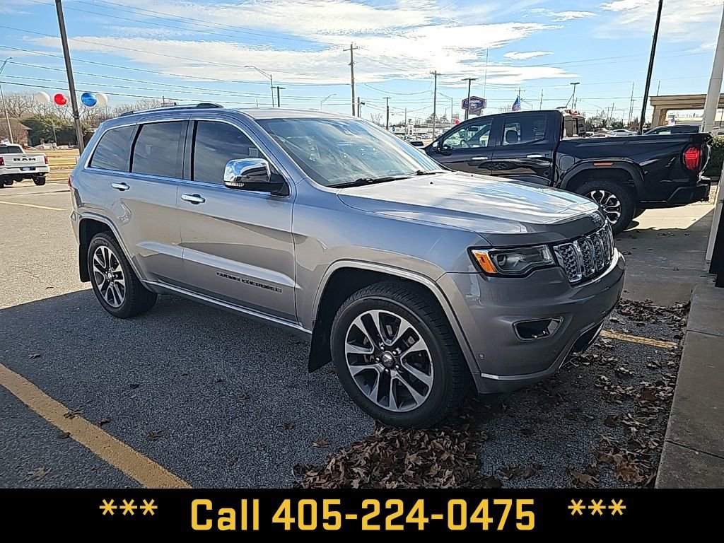 Used 2018 Jeep Grand Cherokee Overland w/ Jeep Active Safety Group image 5