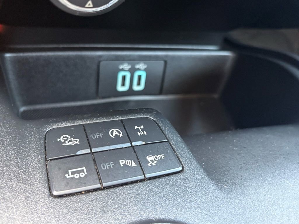 Used 2020 Ford Ranger XLT w/ Equipment Group 302A Luxury image 16