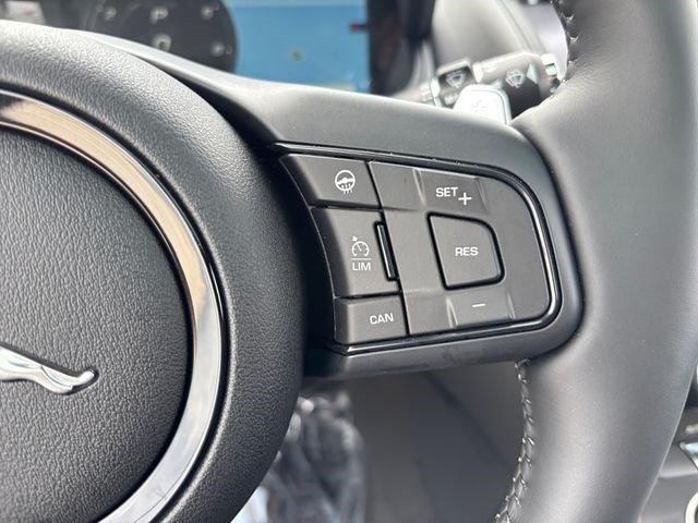 New 2024 Jaguar F-TYPE Coupe AWD image 22