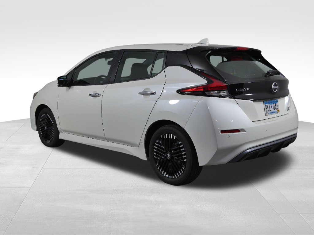 Used 2023 Nissan Leaf SV Plus FWD image 8