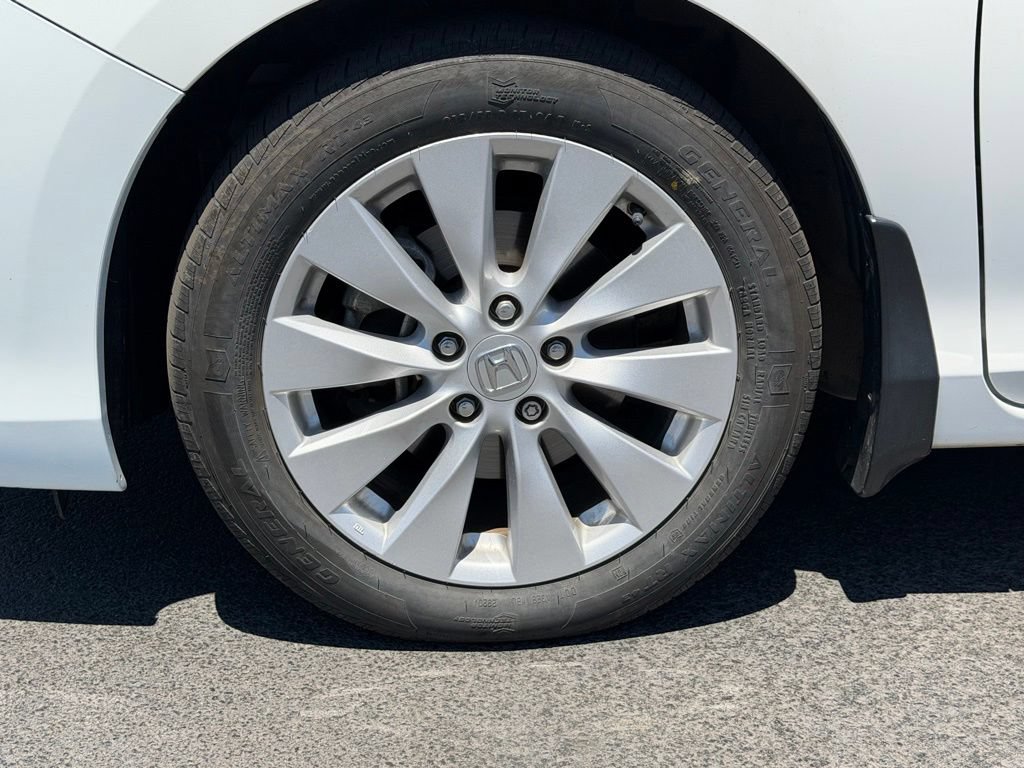Used 2015 Honda Accord Touring image 26