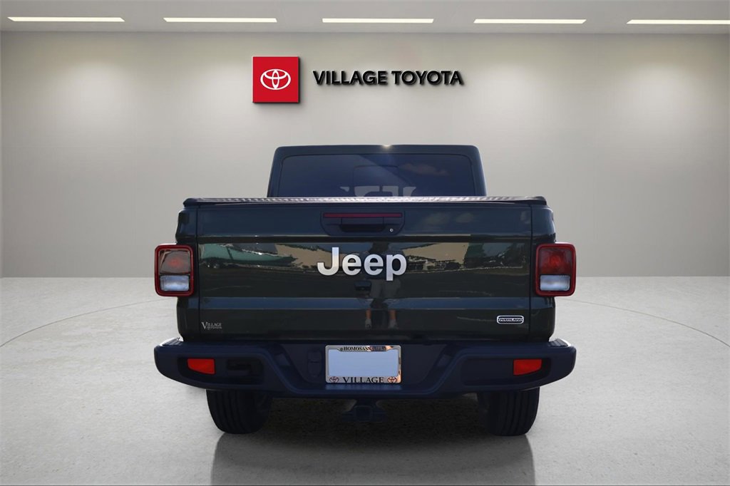 Used 2022 Jeep Gladiator Overland w/ Popular Equipment Package image 4