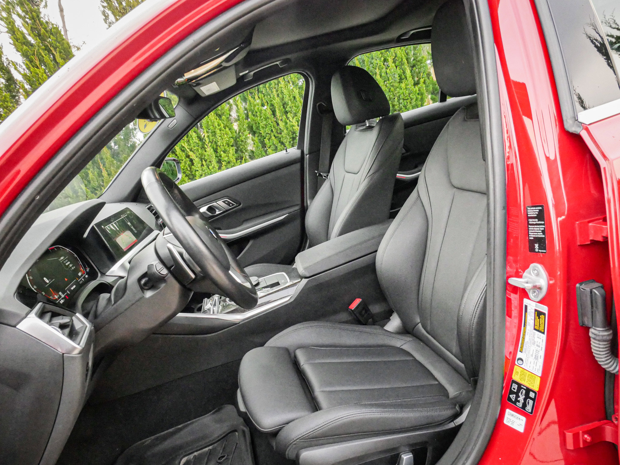 Used 2021 BMW 330i xDrive 330i xDrive w/ Premium Package image 16