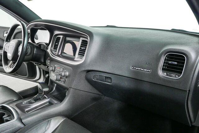 Used 2021 Dodge Charger SXT w/ Leather Interior Group RWD image 24