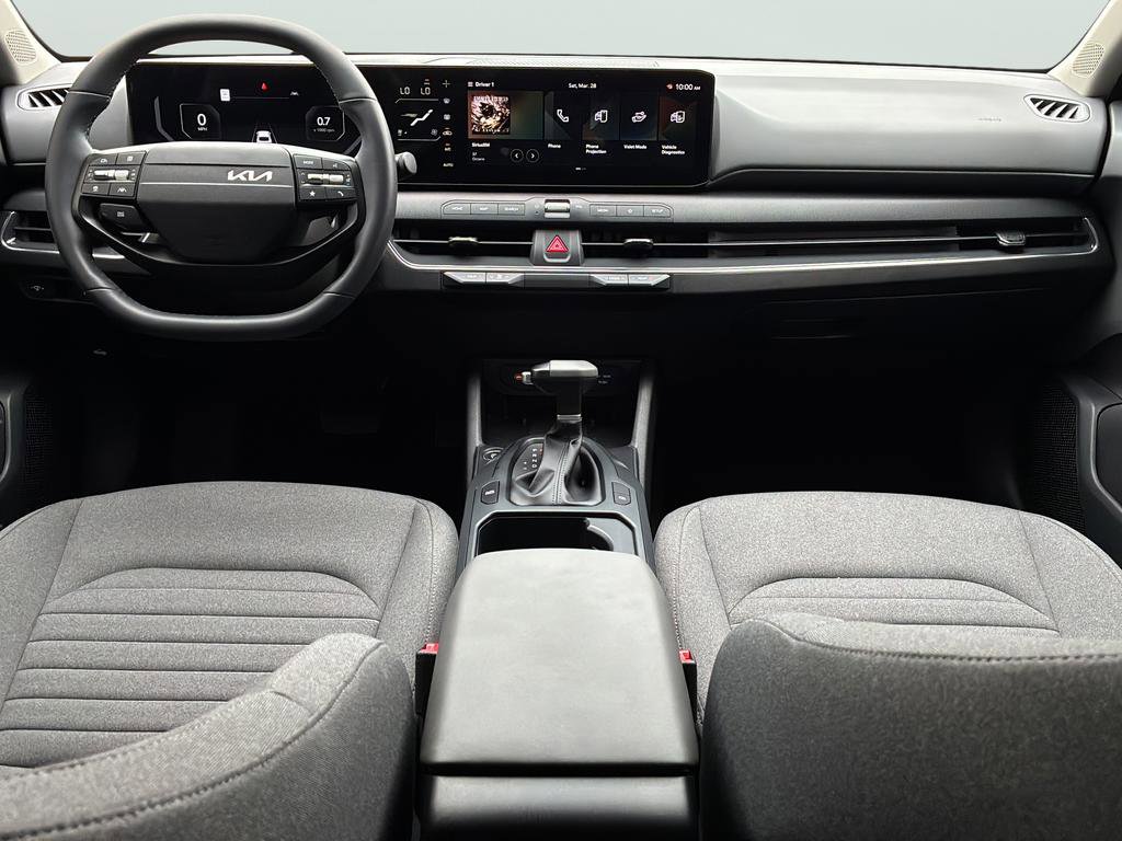 Certified 2025 Kia K4 EX image 17