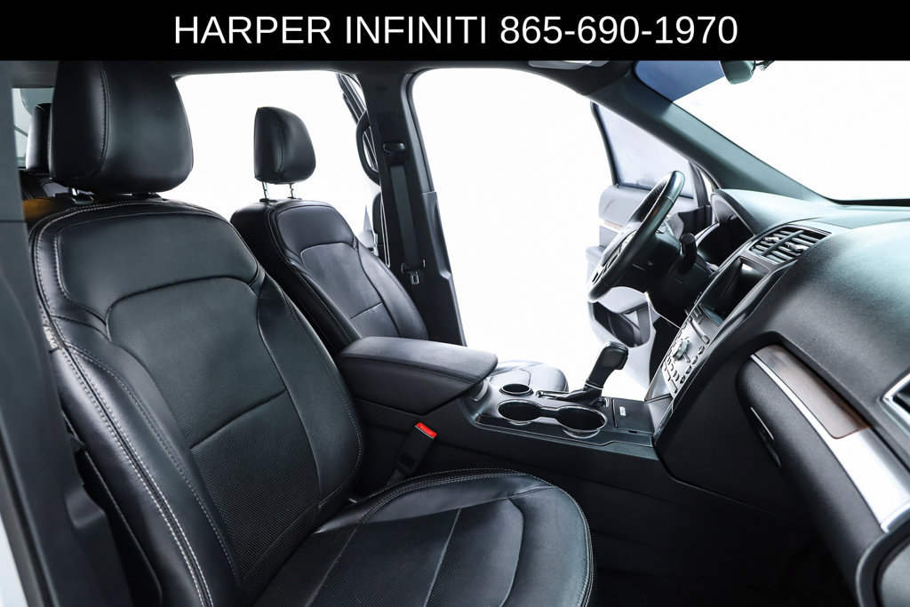 Used 2019 Ford Explorer Limited w/ Class III Trailer Tow Package FWD image 74
