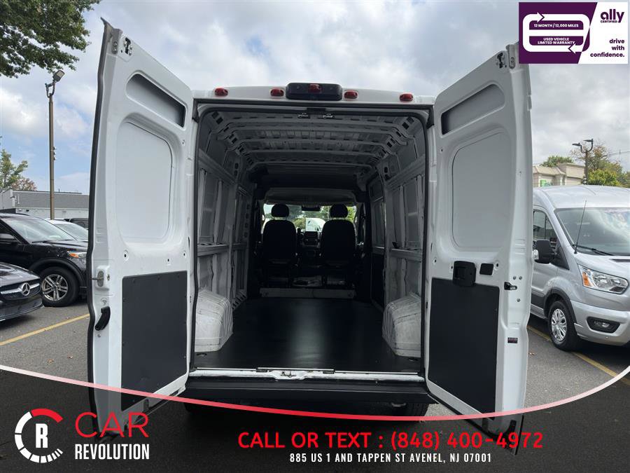 Used 2023 RAM ProMaster 2500 w/ Convenience Group FWD image 6