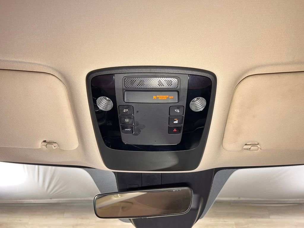 Used 2022 Kia Carnival SX w/ Paint Protection Package image 17