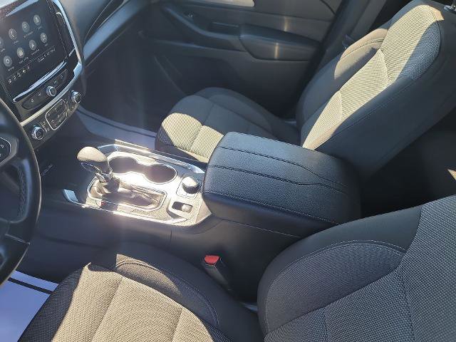 Used 2023 Chevrolet Traverse LT image 19