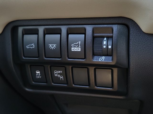Used 2021 Subaru Ascent Touring AWD/4WD image 36